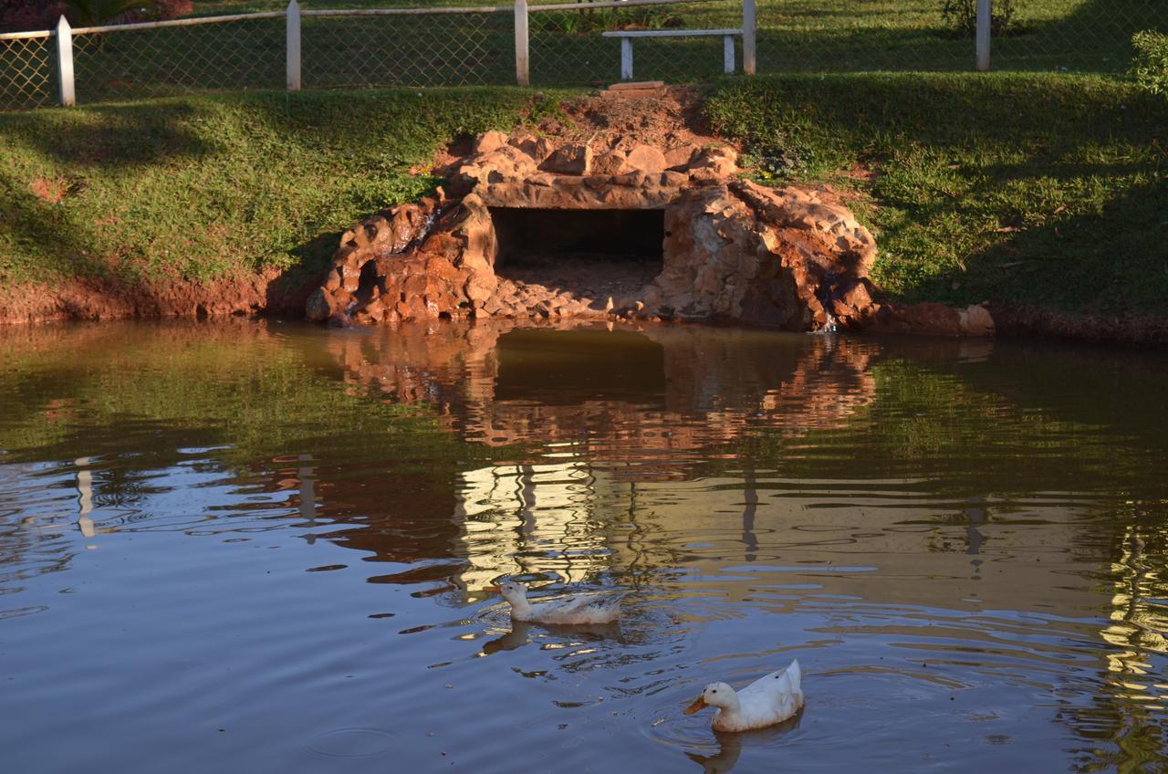 Pousada Coqueiro Verde Minas Gerais Mateus Leme Buitenkant foto